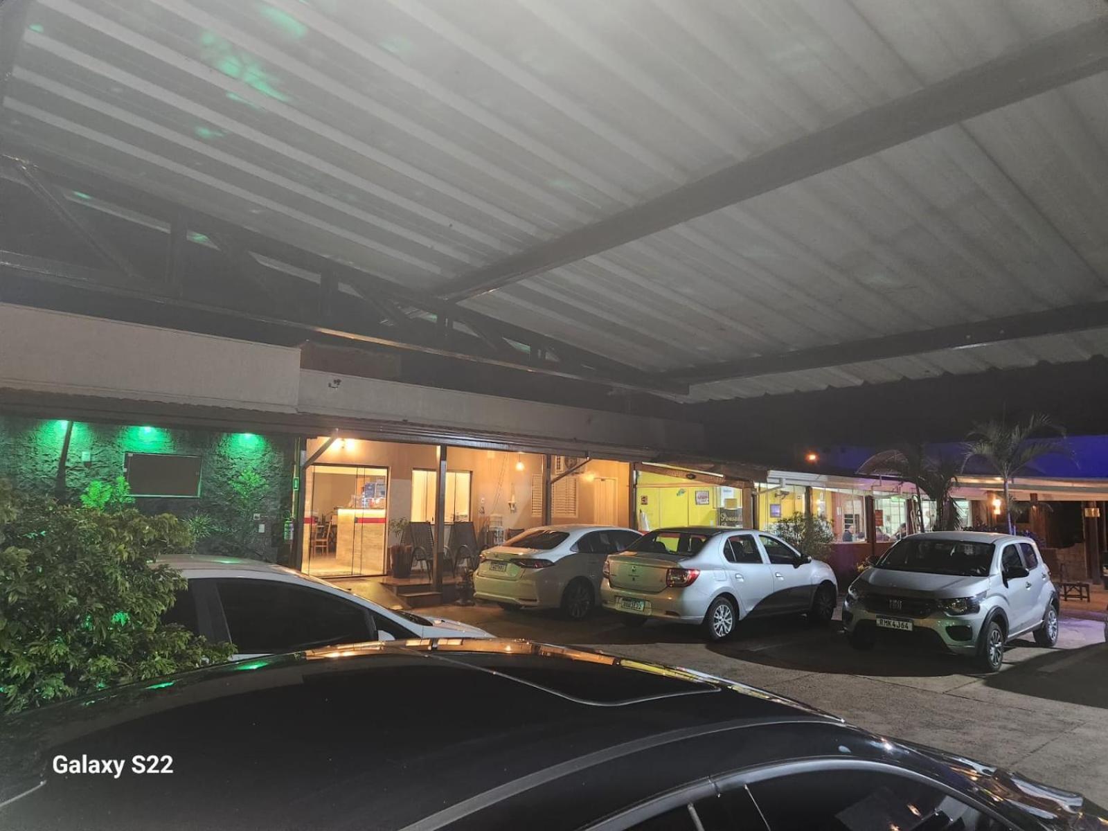 Hotel Pousada Paraiso Avare Bagian luar foto