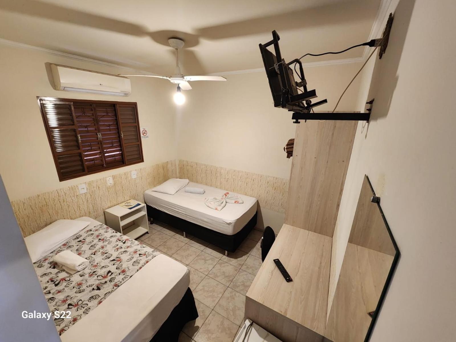 Hotel Pousada Paraiso Avare Bagian luar foto