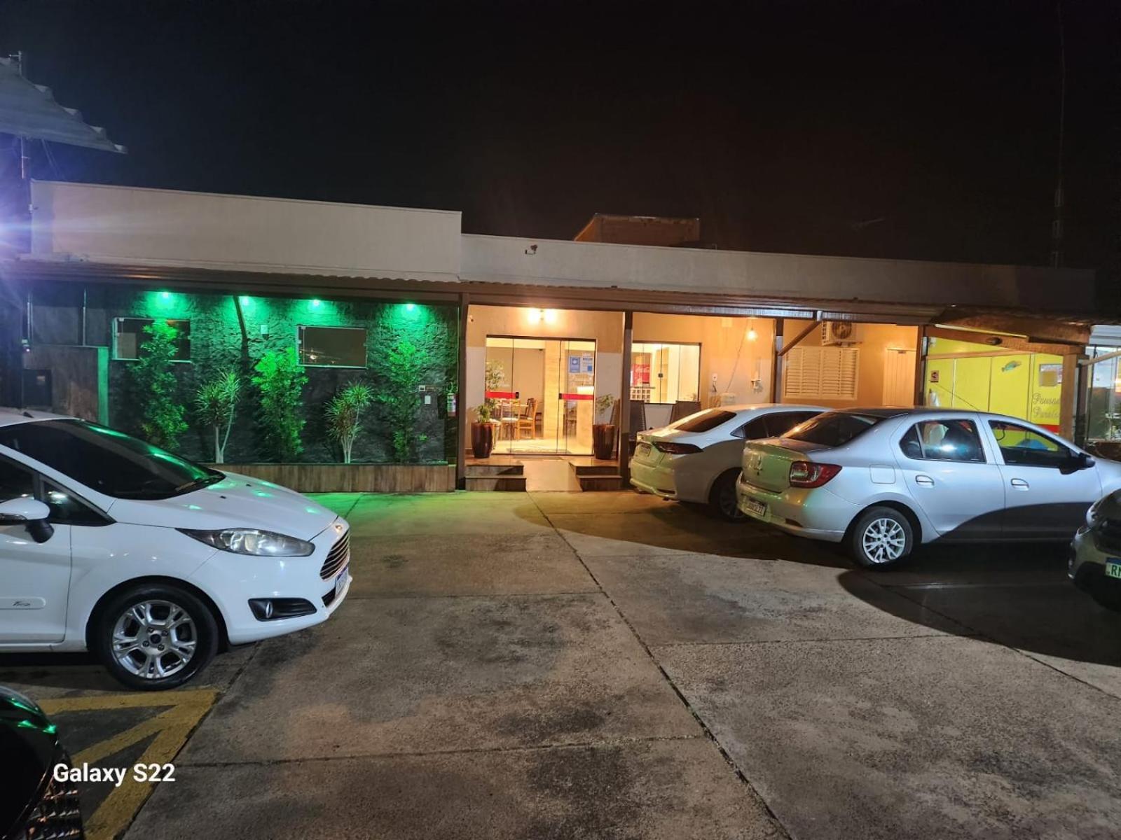 Hotel Pousada Paraiso Avare Bagian luar foto